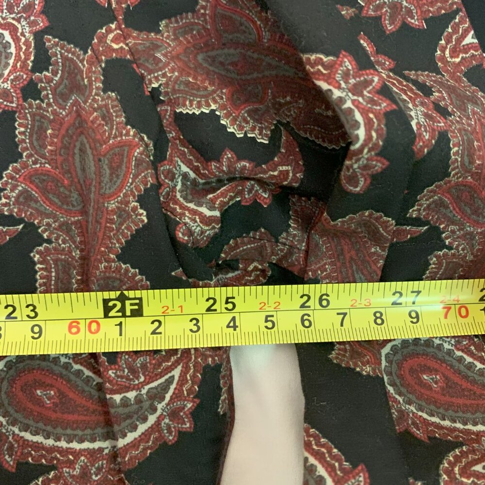 STRUCTURE - Picture 3 of 3